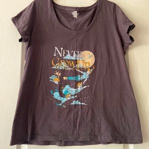 Disney Peter Pan Never Grow Up Large t shirt; EXCELLENT CONDITION